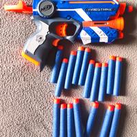 GIOCATTOLO NERF ELITE FIRESTRIKE.