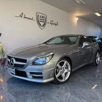 Mercedes-Benz SLK 200 AMG Premium Edition Full Tag