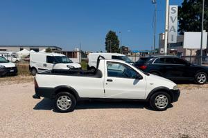 Fiat Strada JTD 80 CV anno 2005
