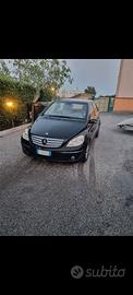 Mercedes  classe b