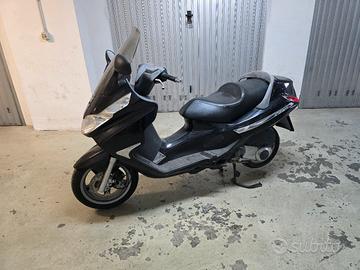 Piaggio X8 125 