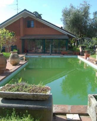 Villa di 464 m² con 5 locali e box auto doppio a P