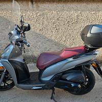 Kymco People 300S