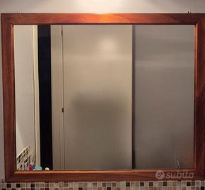 Specchio con cornice