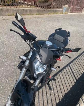 Moto Benelli BN 125