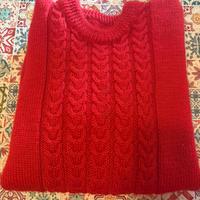 Maglione fatto a mano rosso