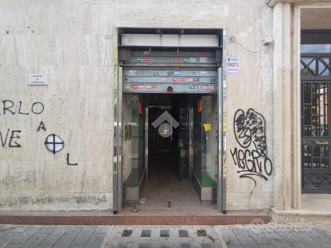 Subito - Gruppo Cec Immobili Per L'Impresa Srl - NEGOZIO A ROMA ...