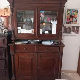 Credenza Vetrina Antica a Due Corpi