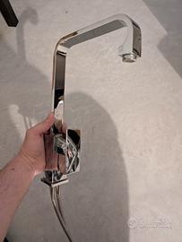 Rubinetto miscelatore cucina Lube design