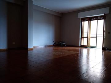 Quadrilocale buone condizioni