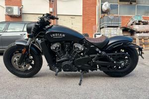INDIAN SCOUT BOBBER 2024 piccoli danni