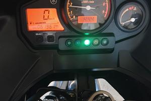 moto Yamaha tdm9 900