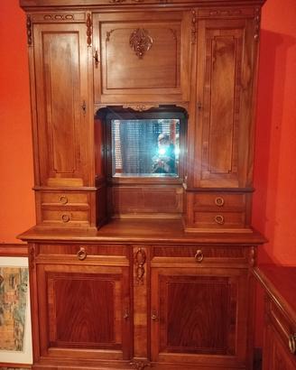 credenza stile liberty 