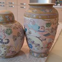 Vasi decorati a mano