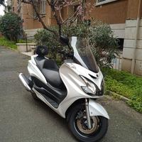 Scooter Yamaha Majesty 400_sett2009_Solo 30000 km