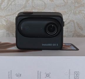 Insta360 GO 3 128GB nera, kit completo