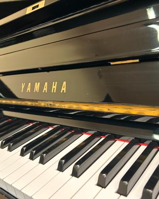 PIANOFORTE YAMAHA U1