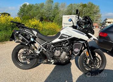 TRIUMPH TIGER 900 GT PRO