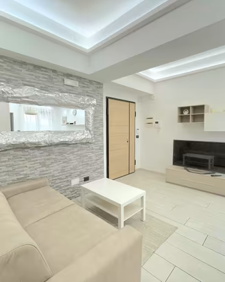 Pescara Via Roma ristrutturato ed arredato