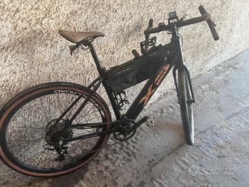 E-Bike gravel.   Xp