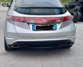 Honda Civic 8 serie