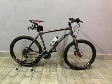 mountain bike  KTM