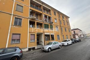 QUATTRO LOCALI CON BOX AUTO