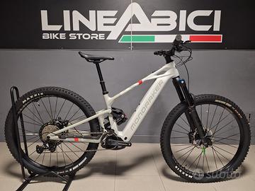 Mondraker Crafty Carbon R Demo