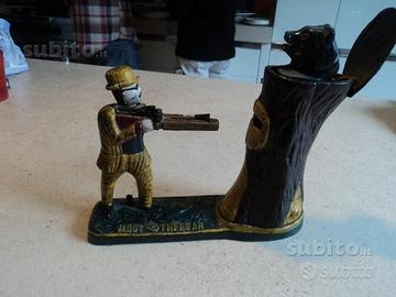 Salvadanaio vecchio ghisa Teddy and the bear