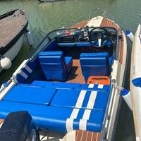 AQUAVIVA RAYSPORT 140cv + carrello omologato