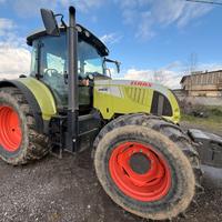Trattore Claas Arion 630