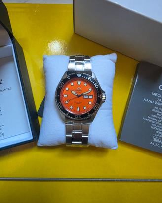 Orient Ray Raven Il automatico 200M FAAO2006MS