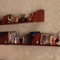 Quattro mensole in ciliegio