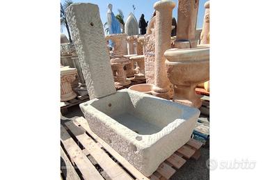 Fontana Vasca Vecchio West cm. 100x55x100 h.