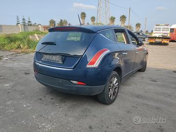 Lancia delta 3 844 1.6 d multijet - ricambi