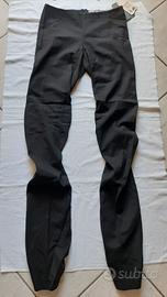 Pantaloni da donna. Marca Sportmax