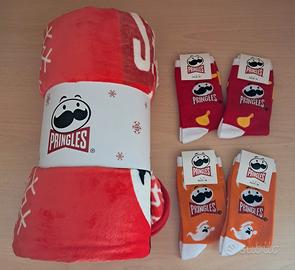 PRINGLES coperta in pile + calzini