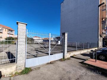 POSTO AUTO A RIVALTA DI TORINO