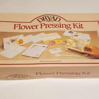 Vintage Dryad Flower Pressing Kit pressare fiori