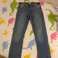 Jeans 9 anni bambino NUOVI