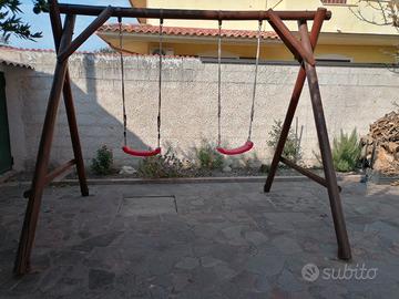 Altalena da giardino in legno con doppia seduta