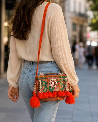 Borsa a tracolla boho arancione con conchiglie