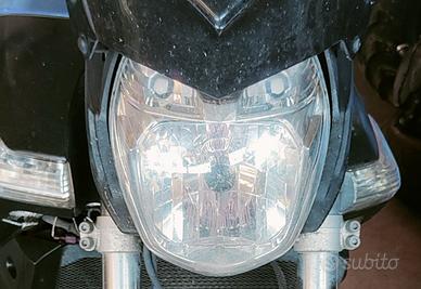 Faro anteriore originale Suzuki GSR 600 – USATO