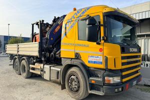 Camion Gru SCANIA R124 LB cassone ribaltabile