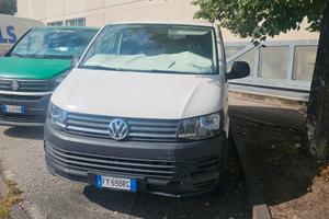 VW Transporter 2019