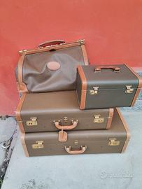Valigie vintage di vari modelli