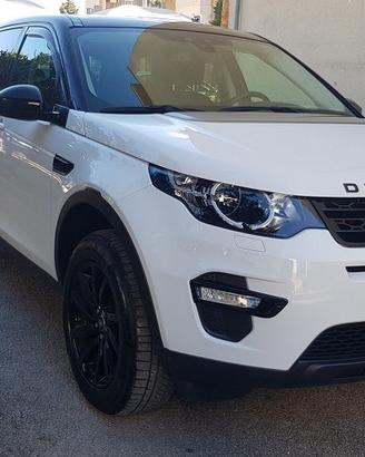 Land Rover Discovery 2016 x ricambio