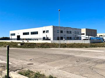 Capannone industriale