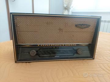 Radio antica Tedas R77