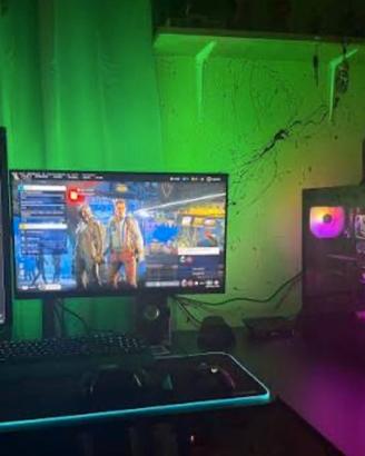 Pc gaming + monitor + attrezzature elettroniche